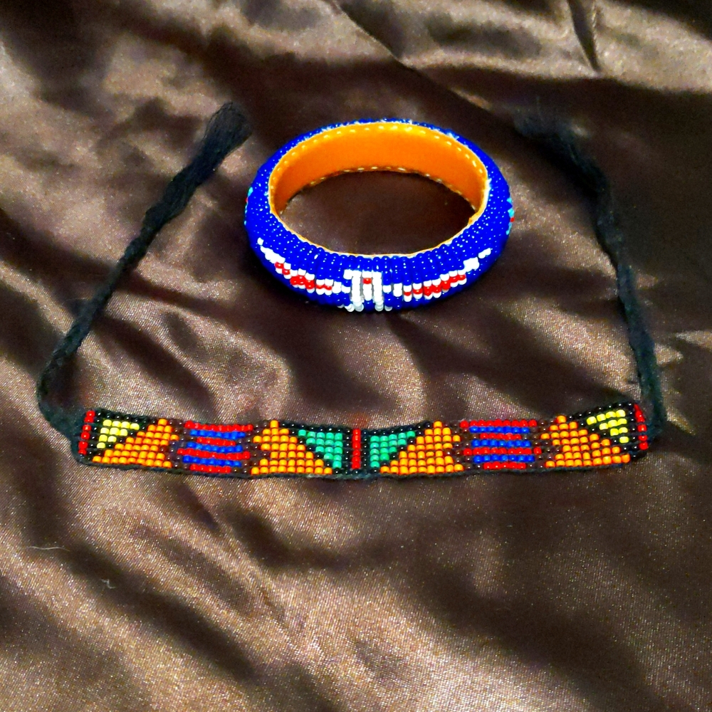 2 Native American Beaded Bracelets - image 1